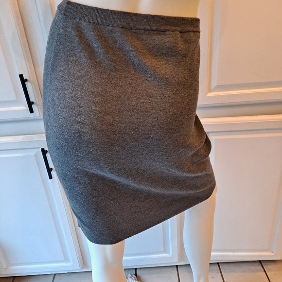 Eileen Fisher Elegant Gray Wool Midi Petite Pencil Skirt - Picture 3 of 5